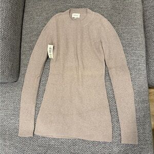 Aritzia Wilfred sweater